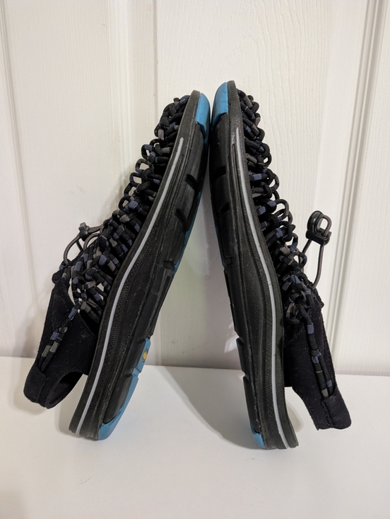 Keen Mens Sandals Uneek Bungee Cord Black Blue Rope Shoes  display picture 3